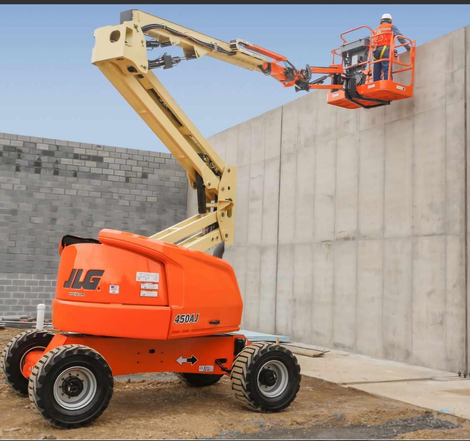 Boom lift manlift